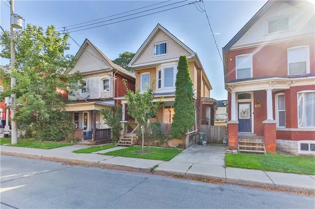 Additional property image - 16 WILLIAM St