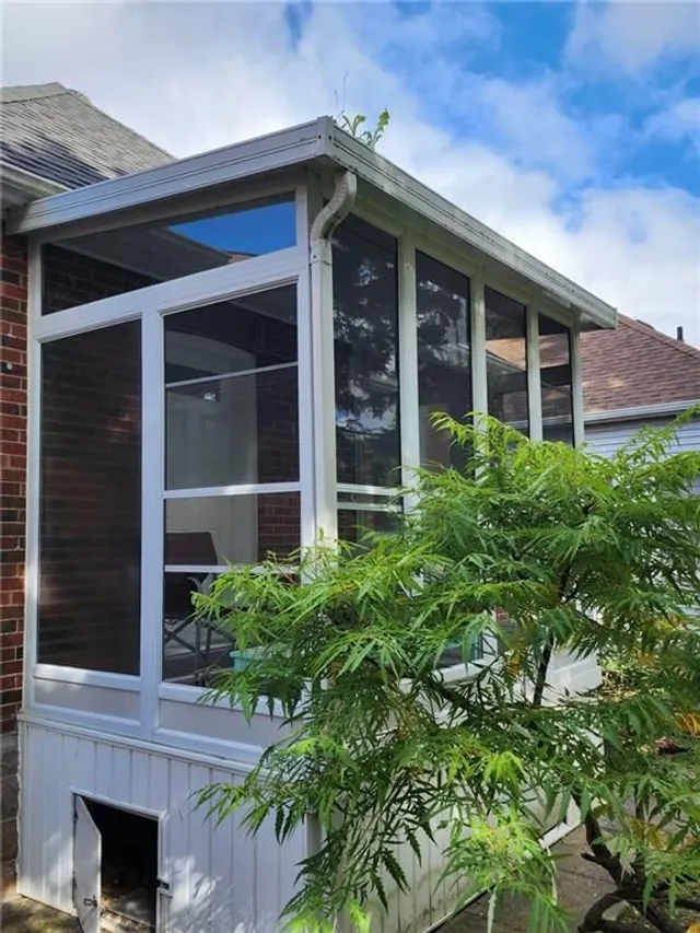 Additional property image - 6 UPLANDS Ave