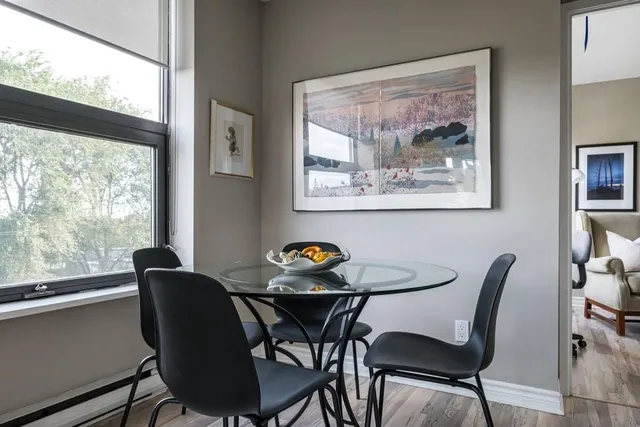 Additional property image - 75 QUEEN St Unit 507