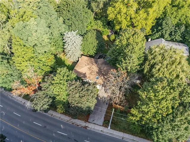 Additional property image - 38 OSLER Dr