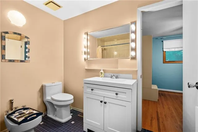 Additional property image - 38 OSLER Dr