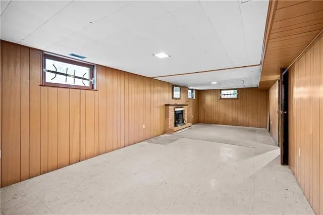 Additional property image - 38 OSLER Dr