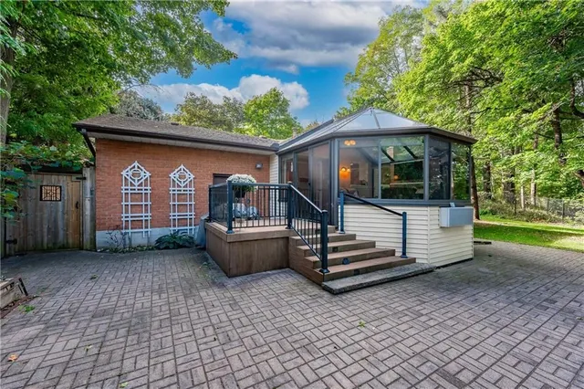 Additional property image - 38 OSLER Dr