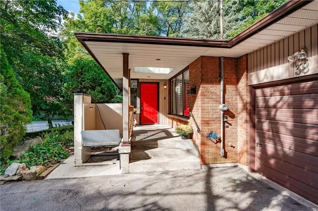 Additional property image - 38 OSLER Dr