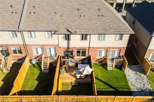 Additional property image - 27 RACHEL Dr Unit 15