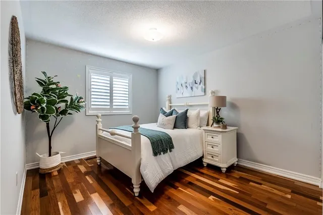 Additional property image - 5116 OAKLEY Dr