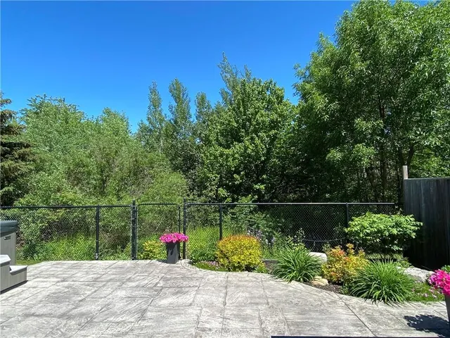 Additional property image - 5116 OAKLEY Dr