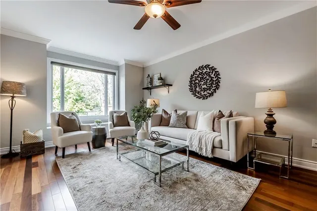 Additional property image - 5116 OAKLEY Dr