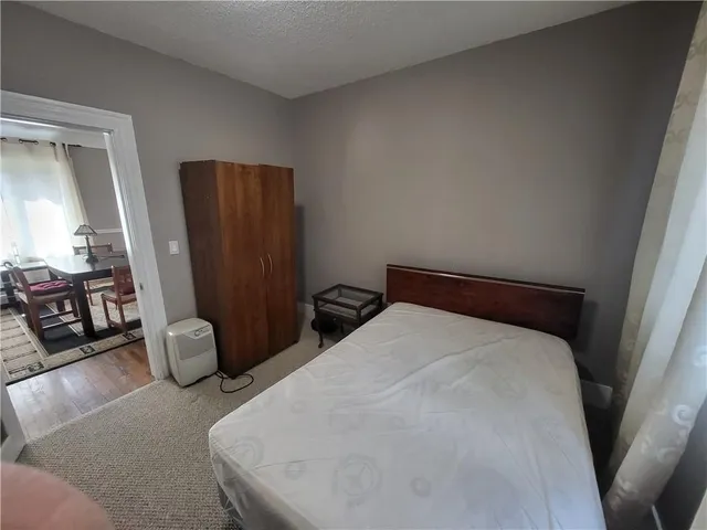 Additional property image - 321 CHARLTON Ave