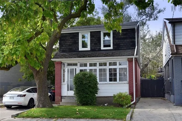 Additional property image - 2 WATT Ave