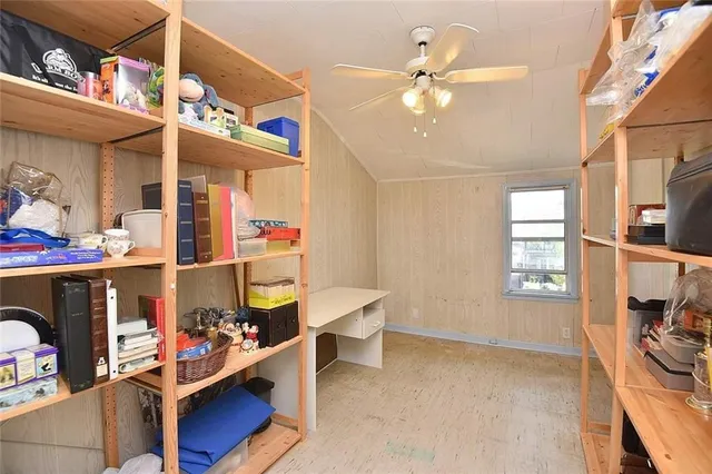 Additional property image - 2 WATT Ave