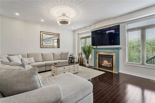 Additional property image - 575 STONEHENGE Dr