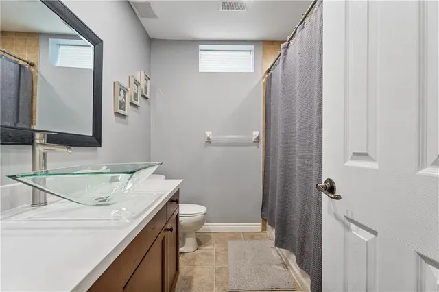 Additional property image - 575 STONEHENGE Dr
