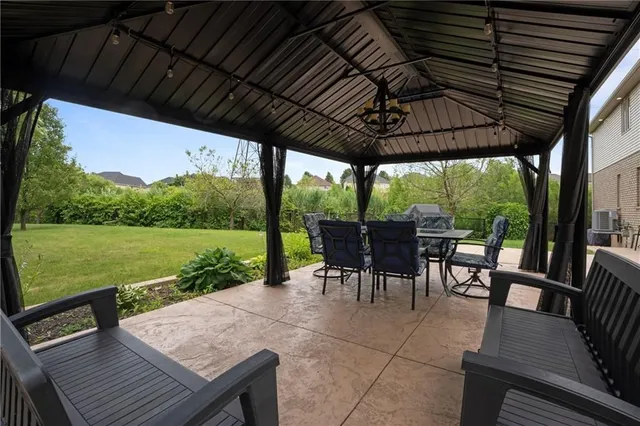 Additional property image - 575 STONEHENGE Dr