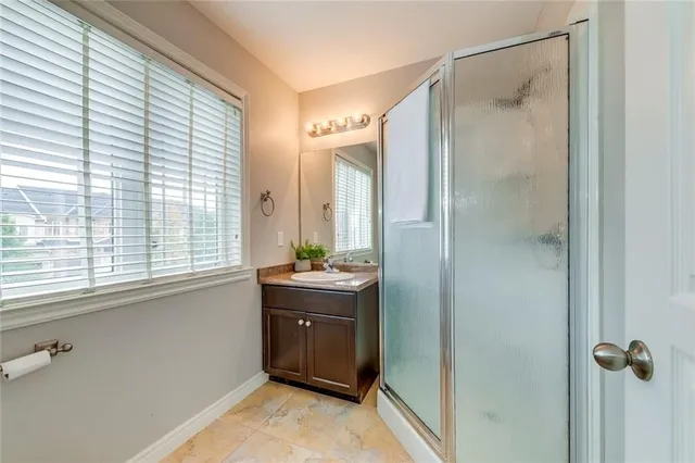 Additional property image - 105 HIGHGATE Dr