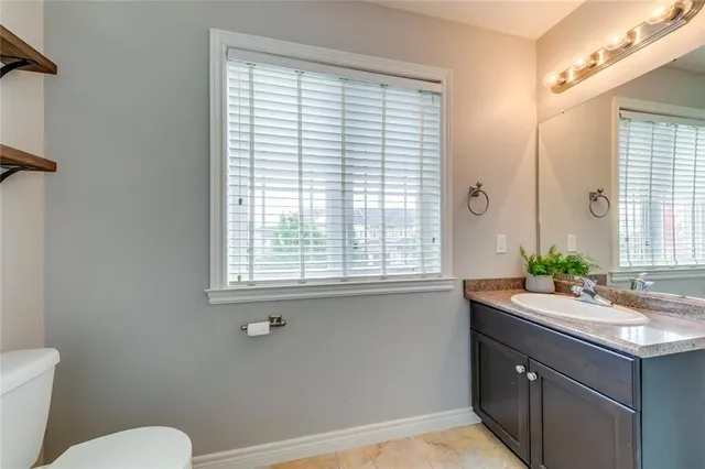 Additional property image - 105 HIGHGATE Dr