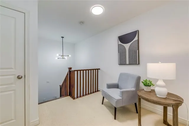 Additional property image - 105 HIGHGATE Dr