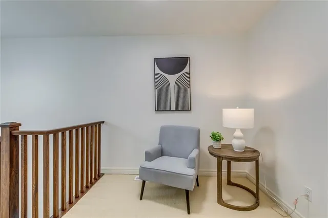 Additional property image - 105 HIGHGATE Dr