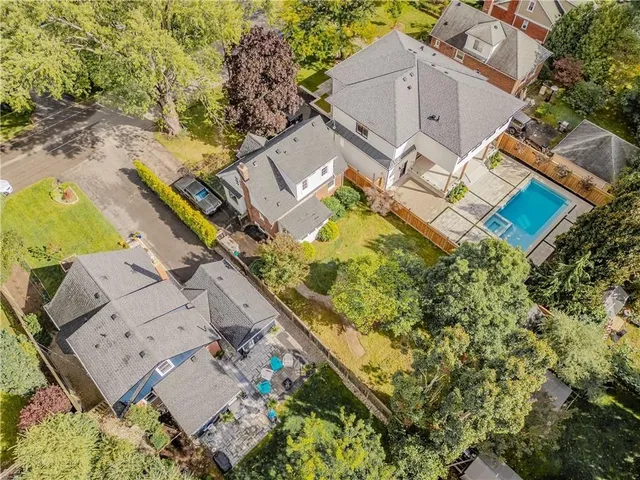 Additional property image - 978 NORTH SHORE Blvd