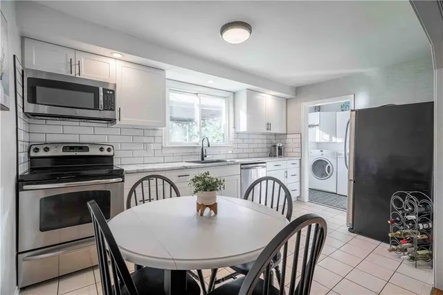 Additional property image - 329 MARGARET Ave