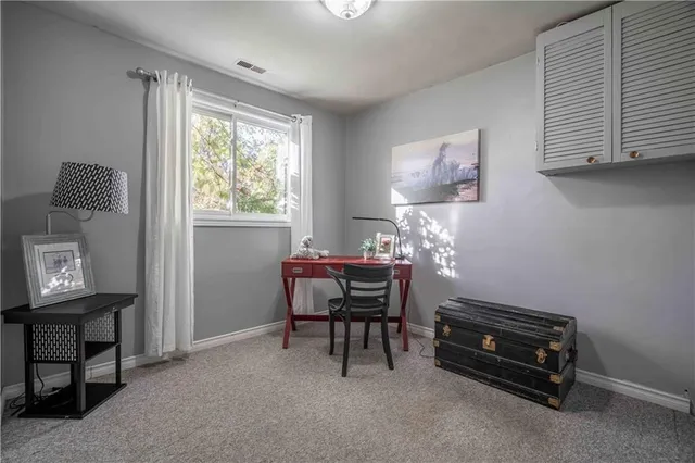 Additional property image - 329 MARGARET Ave
