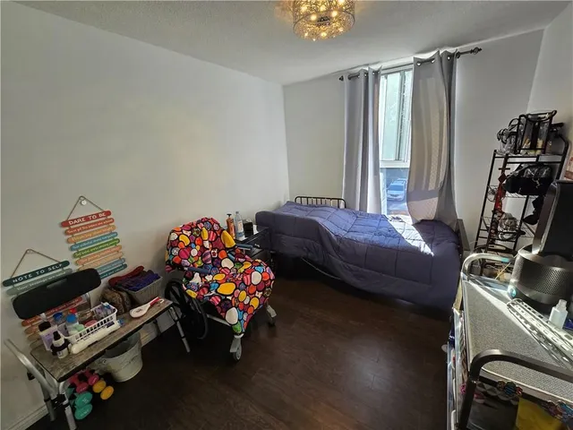 Additional property image - 1966 MAIN St Unit 504
