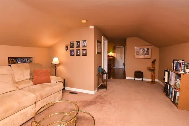 Additional property image - 152 HOMEWOOD Ave
