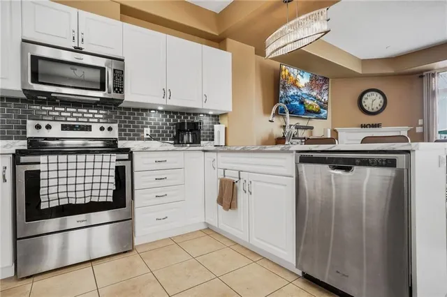 Additional property image - 193 TANGLEWOOD Dr