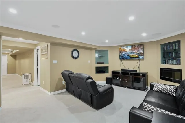 Additional property image - 193 TANGLEWOOD Dr