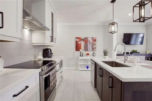 Additional property image - 257 MILLEN Rd Unit 102