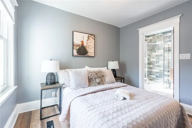 Additional property image - 266 STINSON Cres