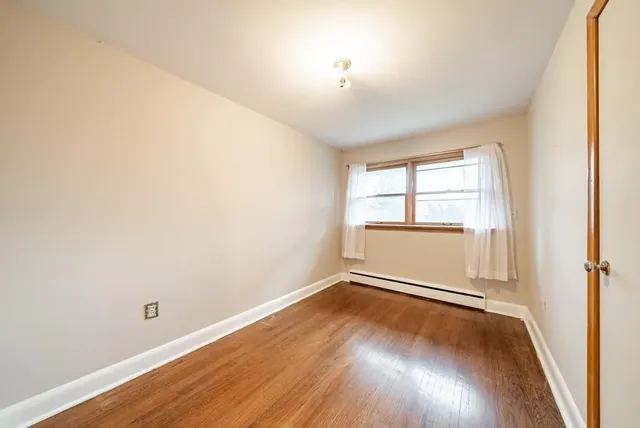Additional property image - 63 DEERHURST Rd