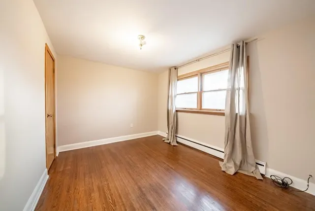 Additional property image - 63 DEERHURST Rd