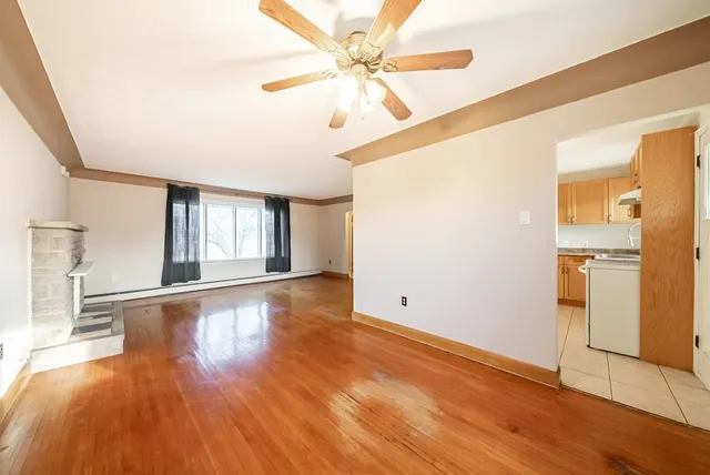 Additional property image - 63 DEERHURST Rd