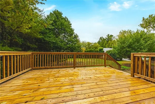Additional property image - 116 LYNDEN Rd