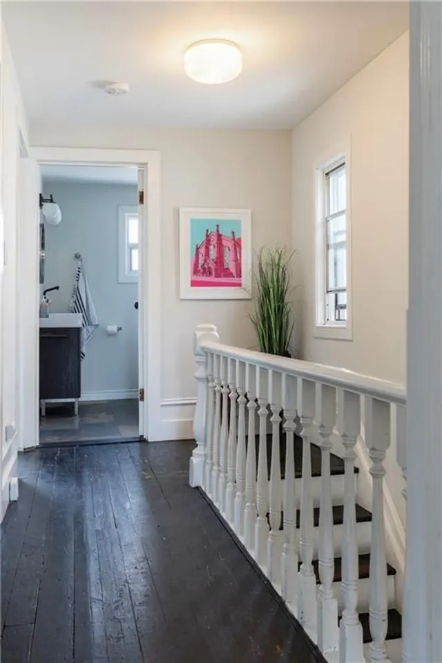 Additional property image - 195 ROSSLYN Ave