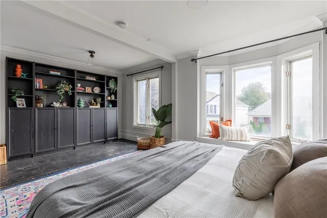 Additional property image - 195 ROSSLYN Ave
