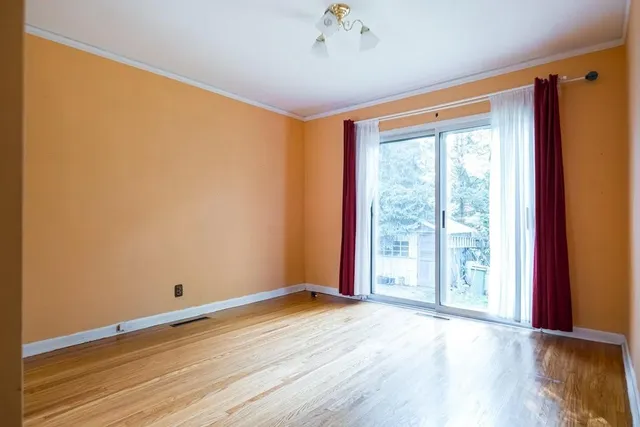 Additional property image - 104 HOSTEIN Dr