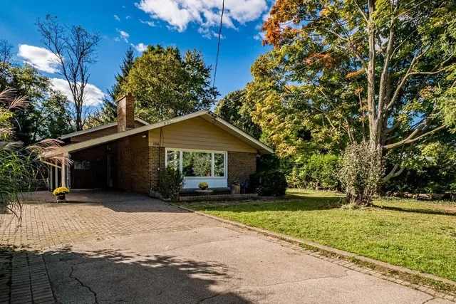 Additional property image - 104 HOSTEIN Dr