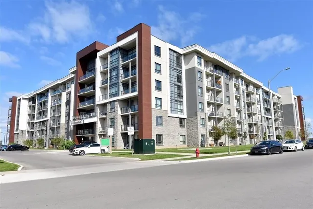 Additional property image - 101 SHOREVIEW Pl Unit 214