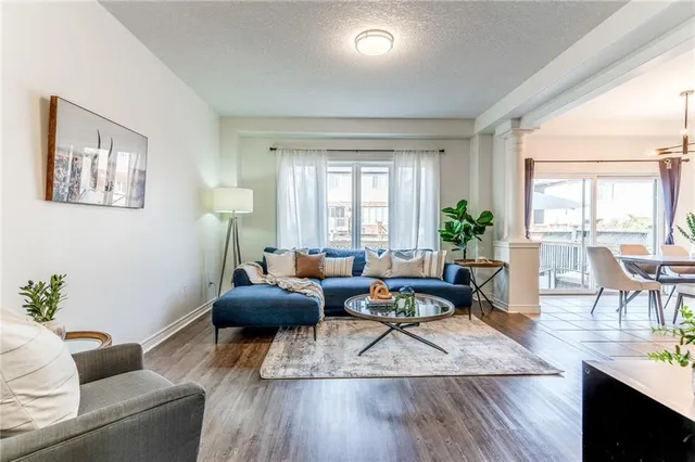 Additional property image - 31 TOPAZ St
