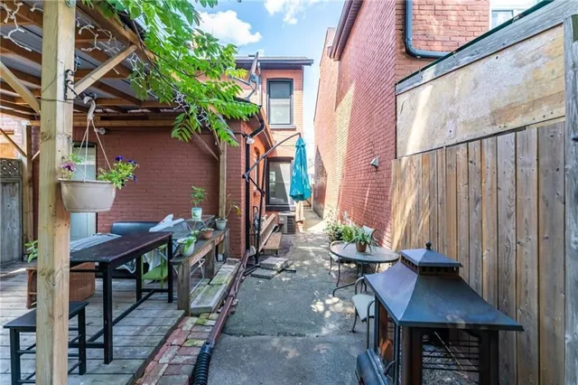 Additional property image - 21 SEVERN St