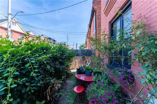 Additional property image - 21 SEVERN St
