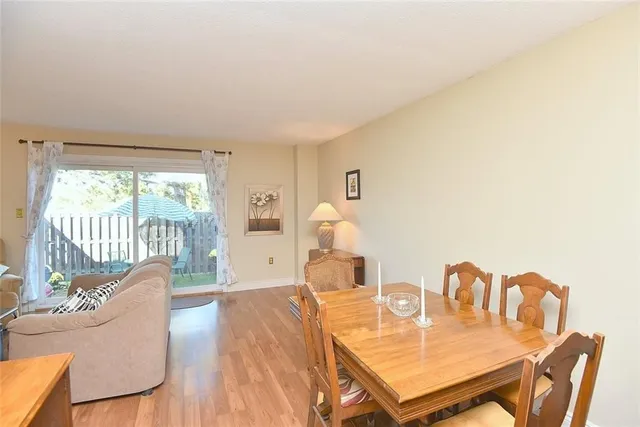 Additional property image - 880 LIMERIDGE Rd Unit 63