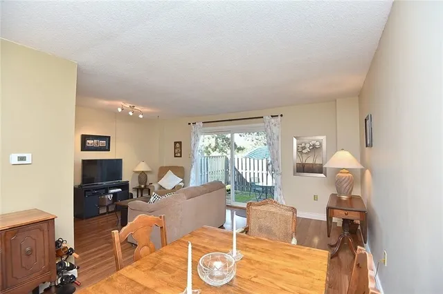 Additional property image - 880 LIMERIDGE Rd Unit 63