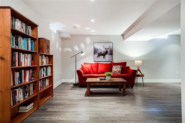 Additional property image - 201 HATT St