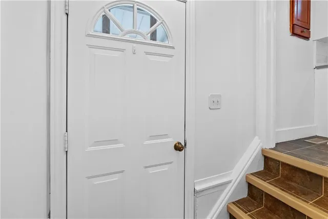 Additional property image - 1458 FISHER Ave