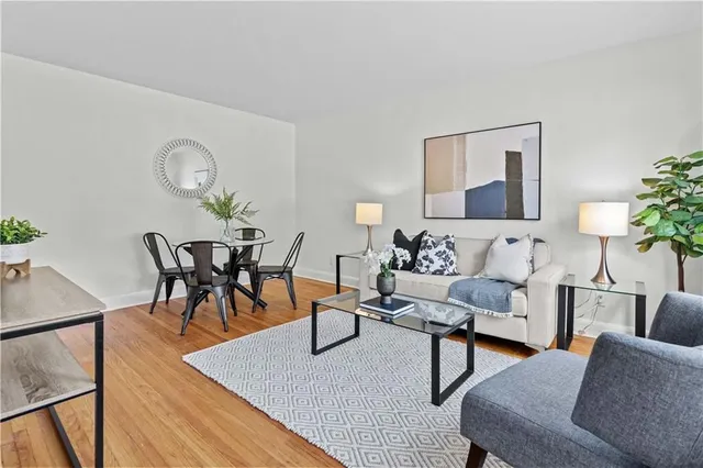 Additional property image - 1458 FISHER Ave