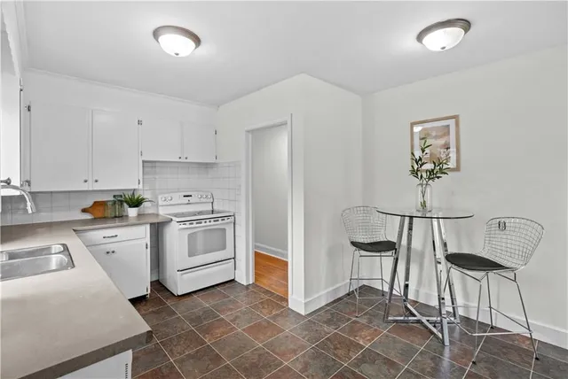 Additional property image - 1458 FISHER Ave