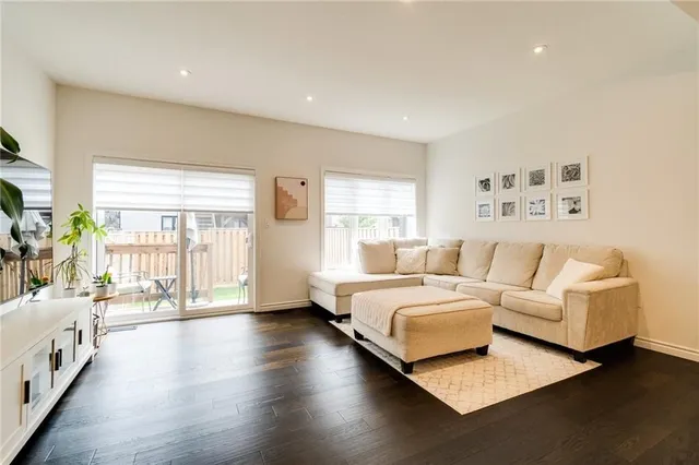 Additional property image - 32 GREENWICH Ave